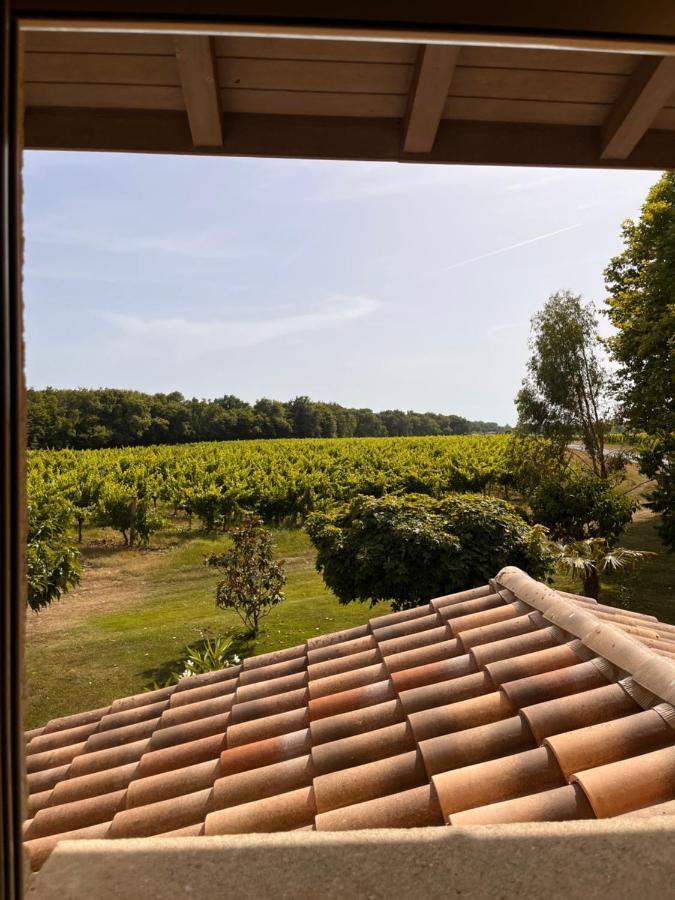 Bed and Breakfast Chateau Canteloup à Saint-Caprais-de-Bordeaux Extérieur photo