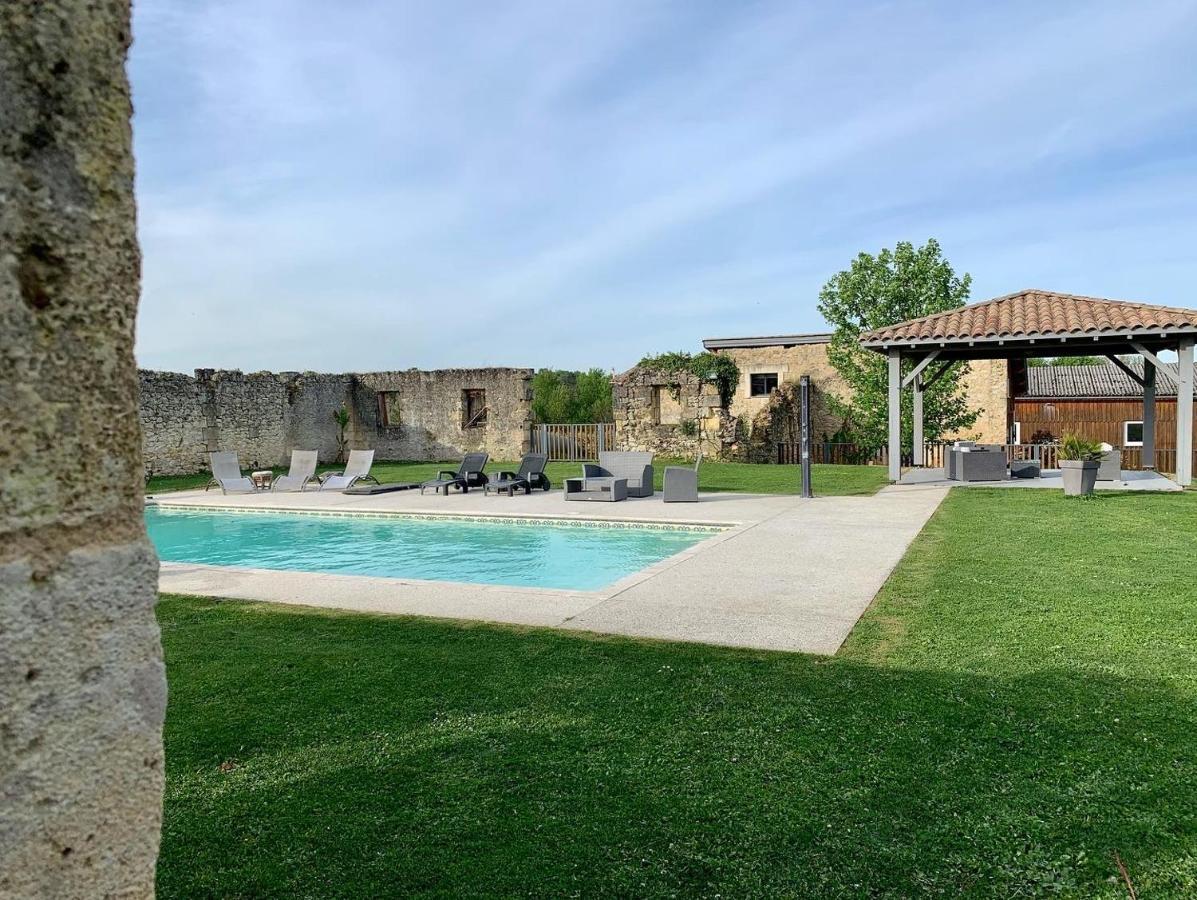 Bed and Breakfast Chateau Canteloup à Saint-Caprais-de-Bordeaux Extérieur photo